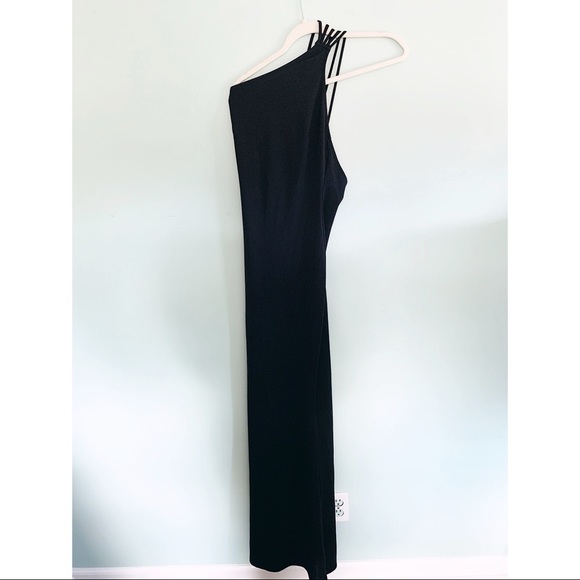 Windsor One Shoulder Formal Dress - Picture 3 of 7